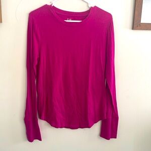Gap dark pink feather long sleeved t shirt L